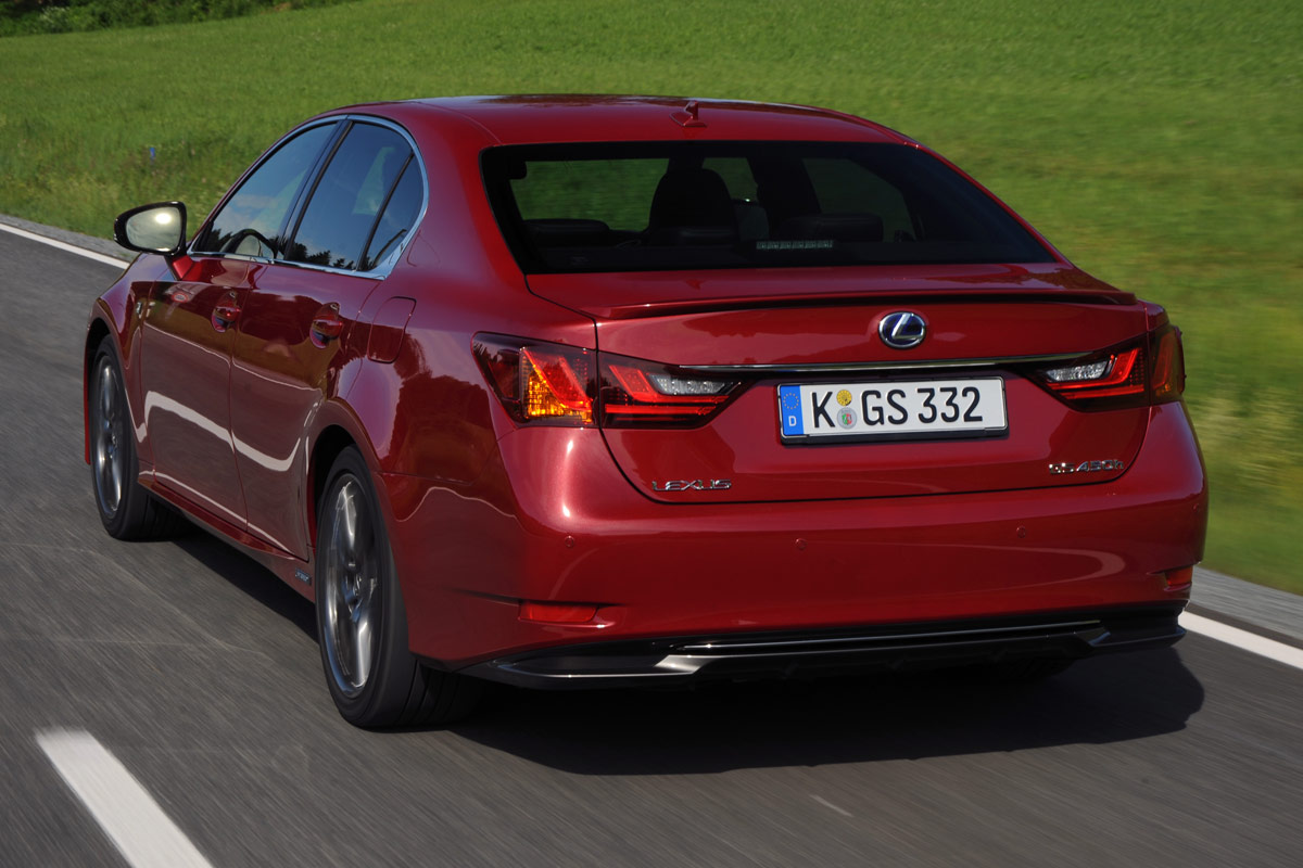 Lexus GS 450h rear