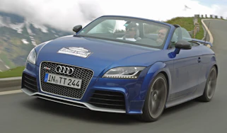 Audi TT RS Plus Roadster front tracking