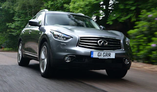 Infiniti FX 30d S front tracking