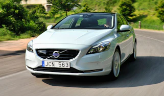 Volvo V40 D4 front tracking