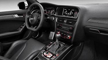 Audi RS4 Avant interior