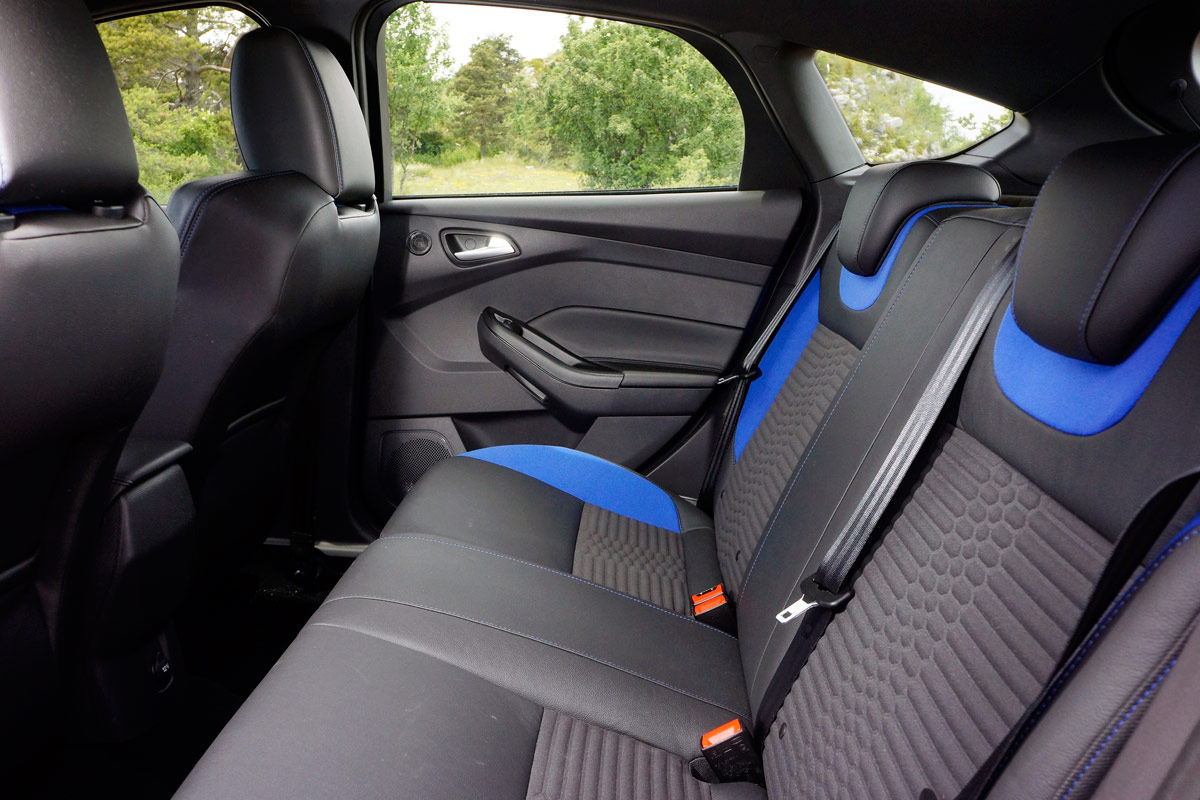 Ford Focus ST-3 rear seats