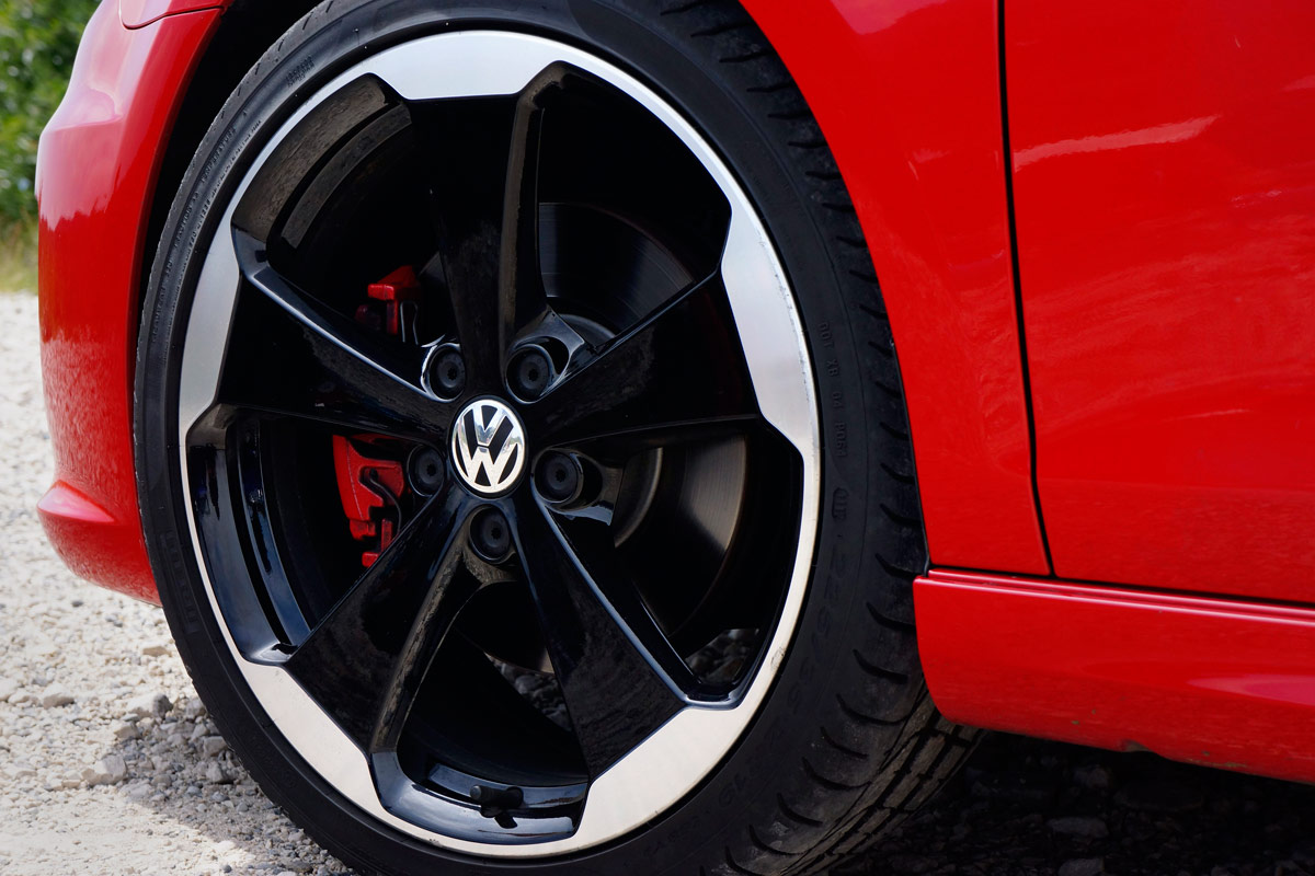 VW Golf GTI Edition 35 wheel