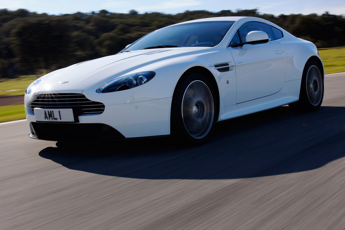 Aston Martin V8 Vantage S front