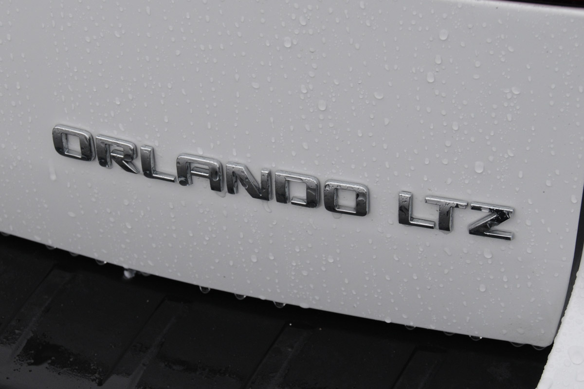 Chevrolet Orlando badge