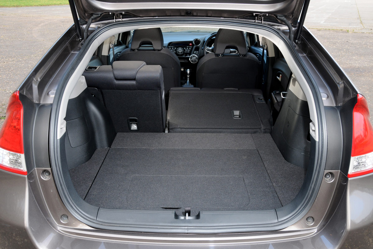 Honda Insight boot