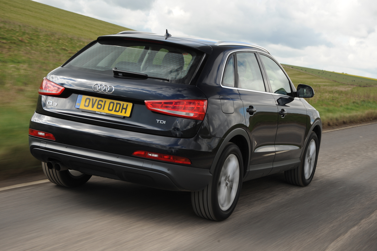 Audi Q3 rear tracking