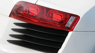Audi R8 Spyder light