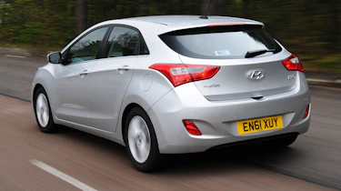 Hyundai i30 rear tracking