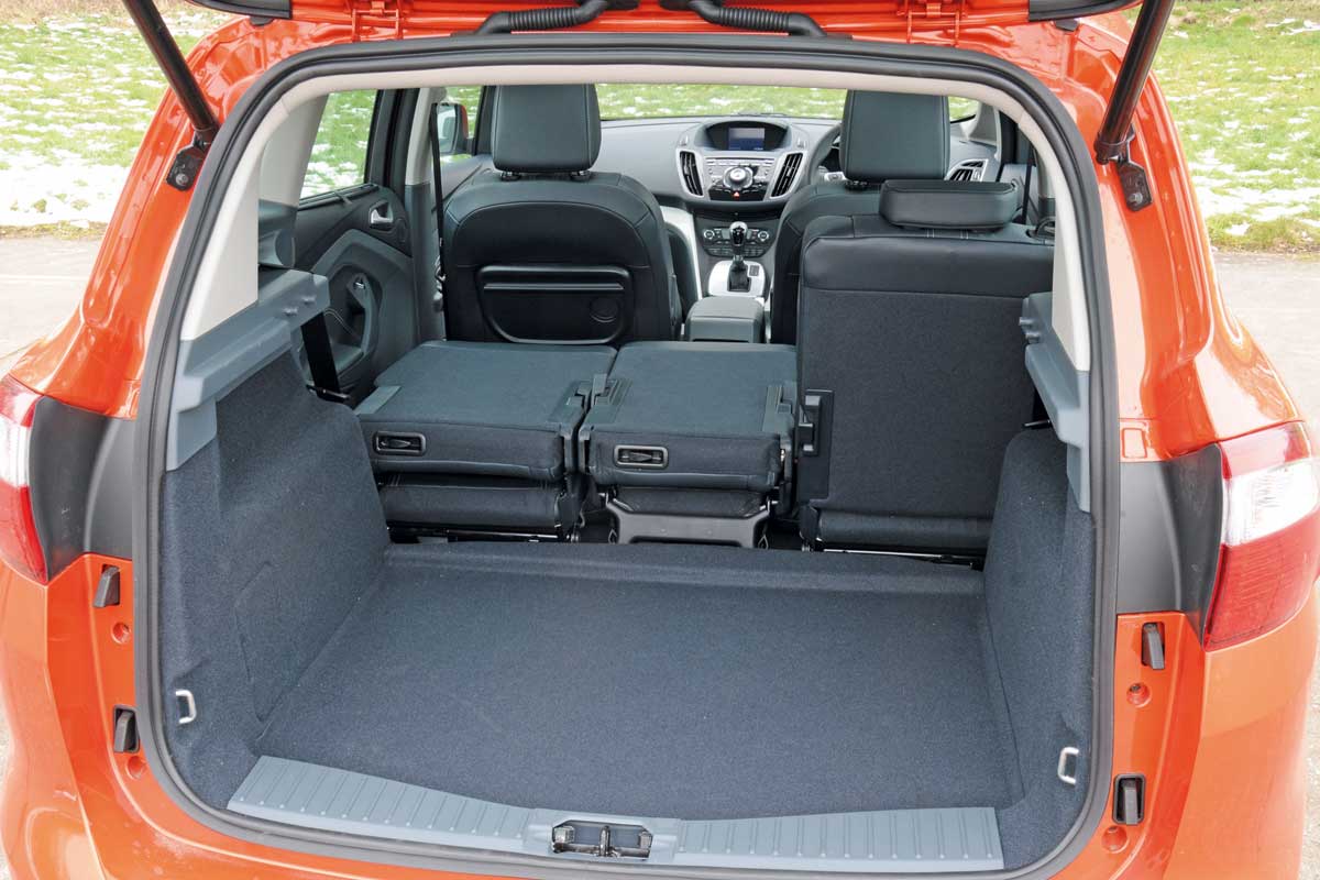 Ford C-MAX boot