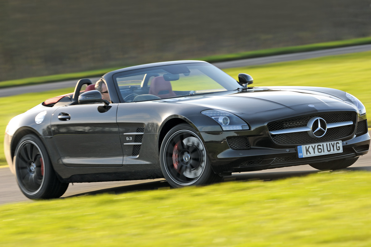 Mercedes SLS AMG Roadster front