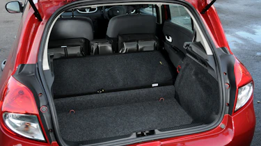 Renault Clio boot