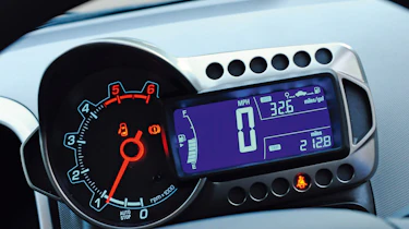 Chevrolet Aveo dials