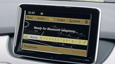 Mercedes B-Class display
