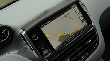 Peugeot 208 display