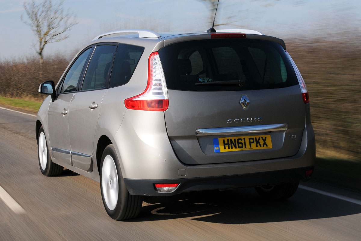 Renault Grand Scenic rear tracking