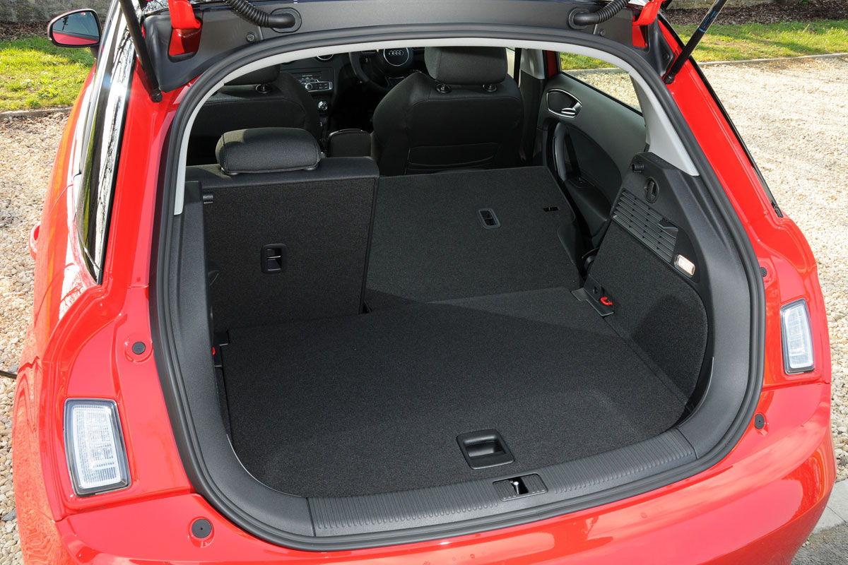 Audi A1 Sportback boot