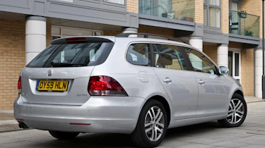 Volkswagen Golf Estate rear