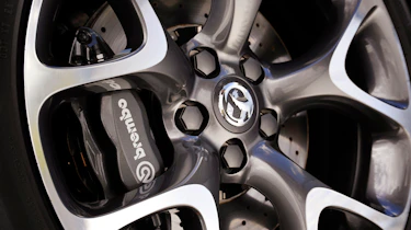 Vauxhall Insignia VXR Sports Tourer wheel