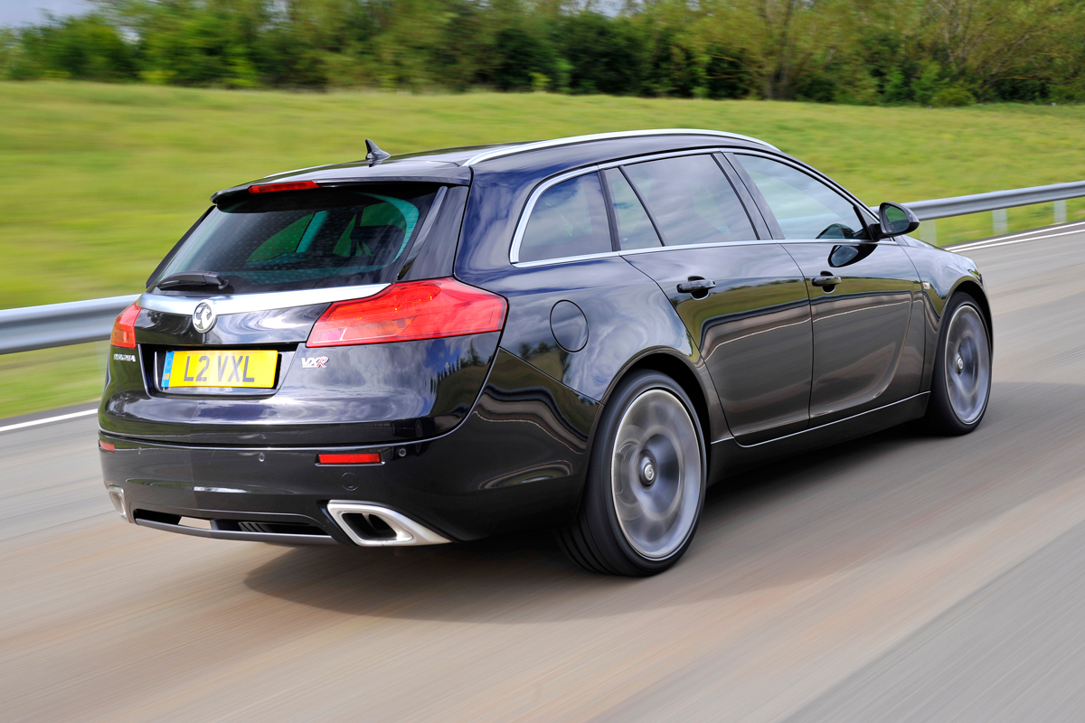 Vauxhall Insignia VXR Sports Tourer rear tracking