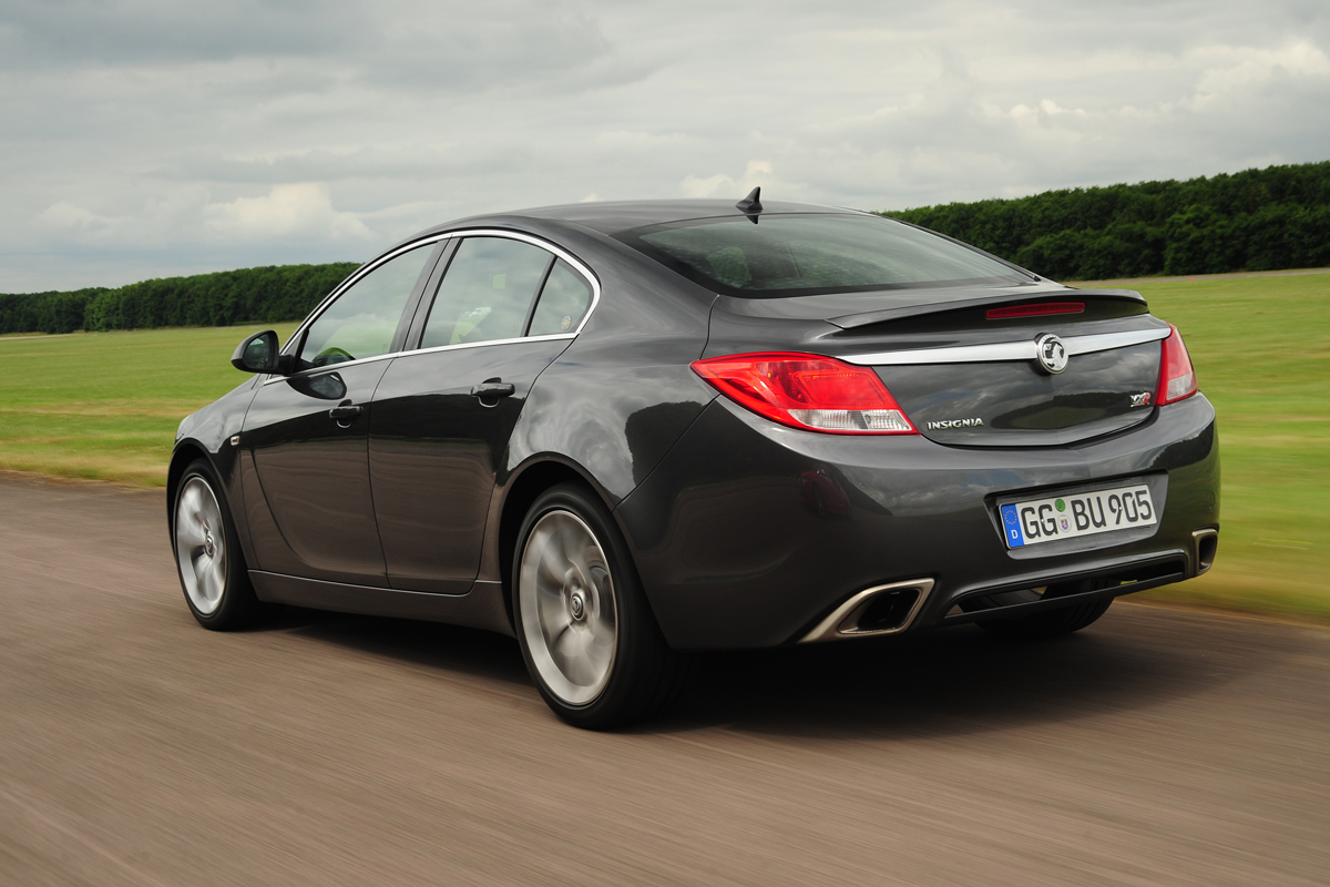 Vauxhall Insignia VXR saloon rear tracking