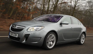 Vauxhall Insignia VXR hatchback front tracking