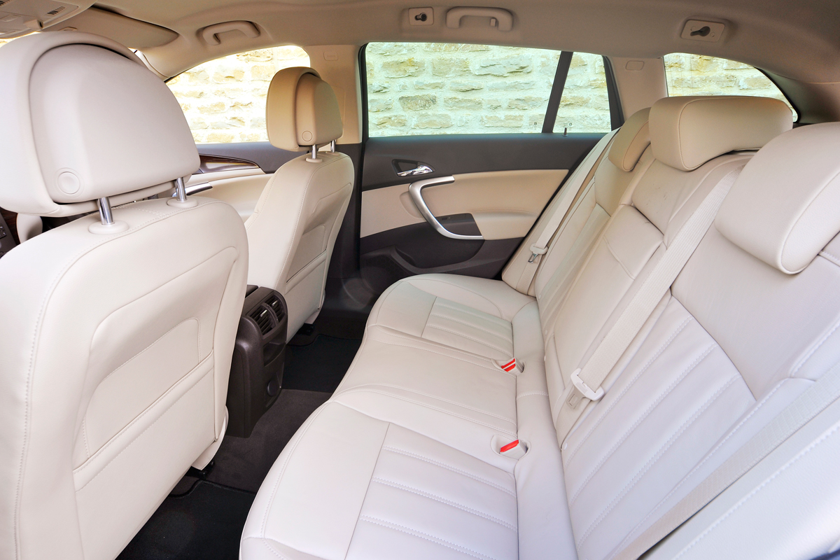 Vauxhall Insignia Sport Tourer rear seats
