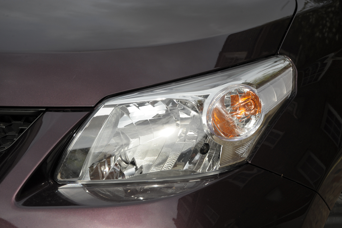 Toyota Urban Cruiser light