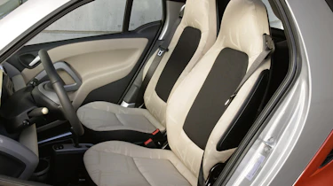 Smart ForTwo Cabriolet seats