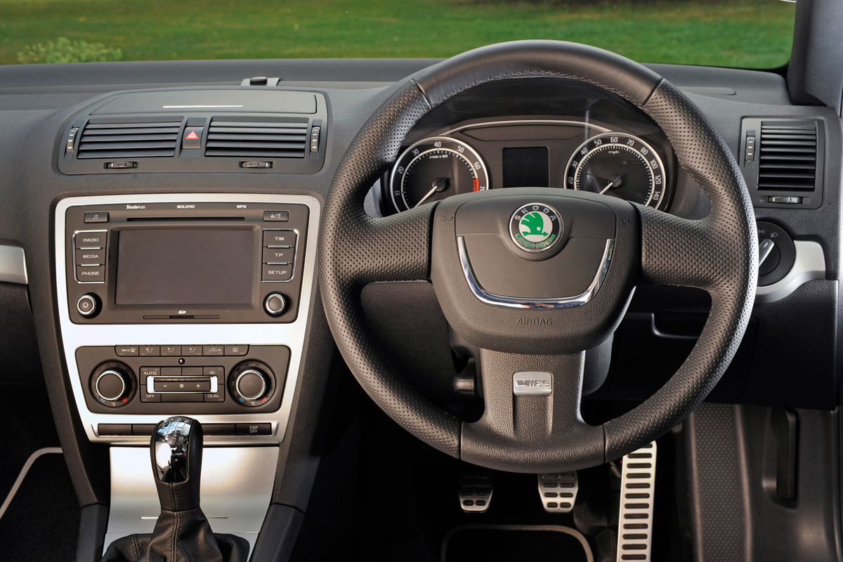 Skoda Octavia vRS dash
