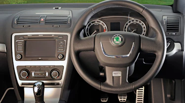 Skoda Octavia vRS dash