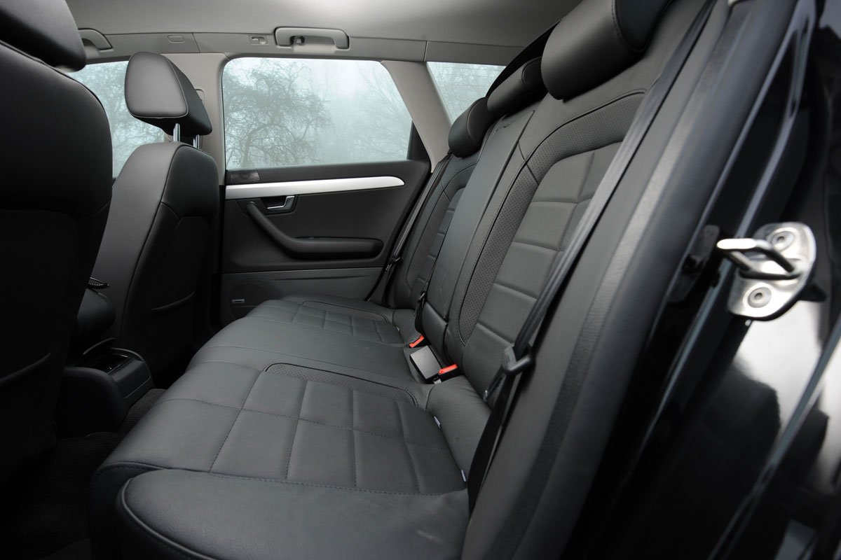 Seat Exeo ST rear seats