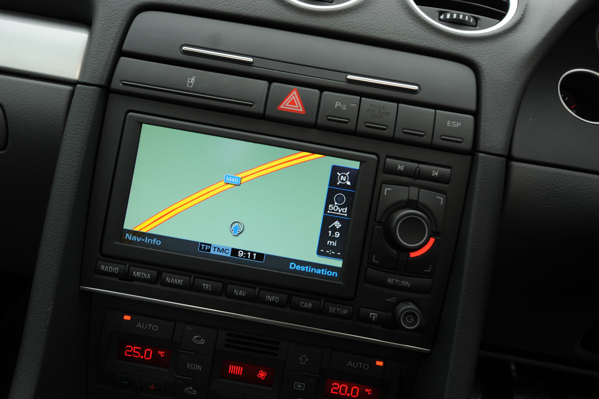 Seat Exeo ST display