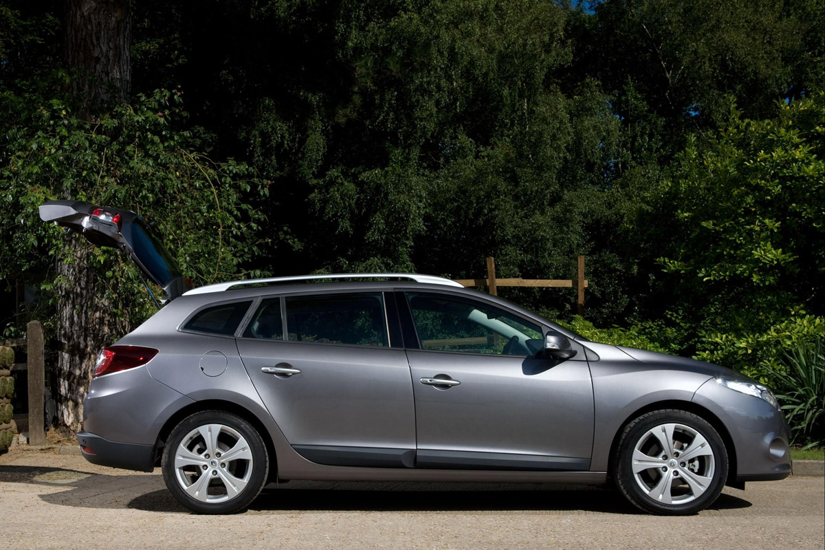 Renault Megane Sport Tourer profile