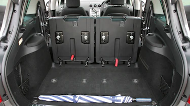 Peugeot 308 SW boot