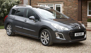 Peugeot 308 SW front