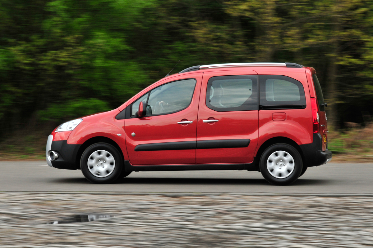 Peugeot Partner Tepee profile