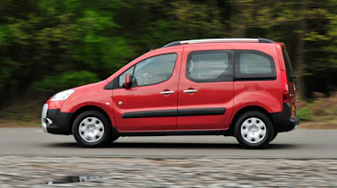 Peugeot Partner Tepee profile
