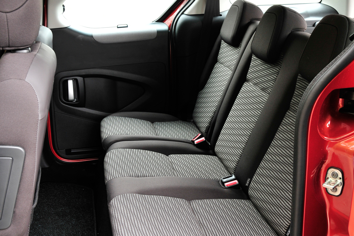 Peugeot Partner Tepee rear seats