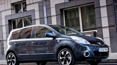Nissan Note front three-quarters