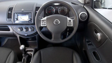 Nissan Note dash