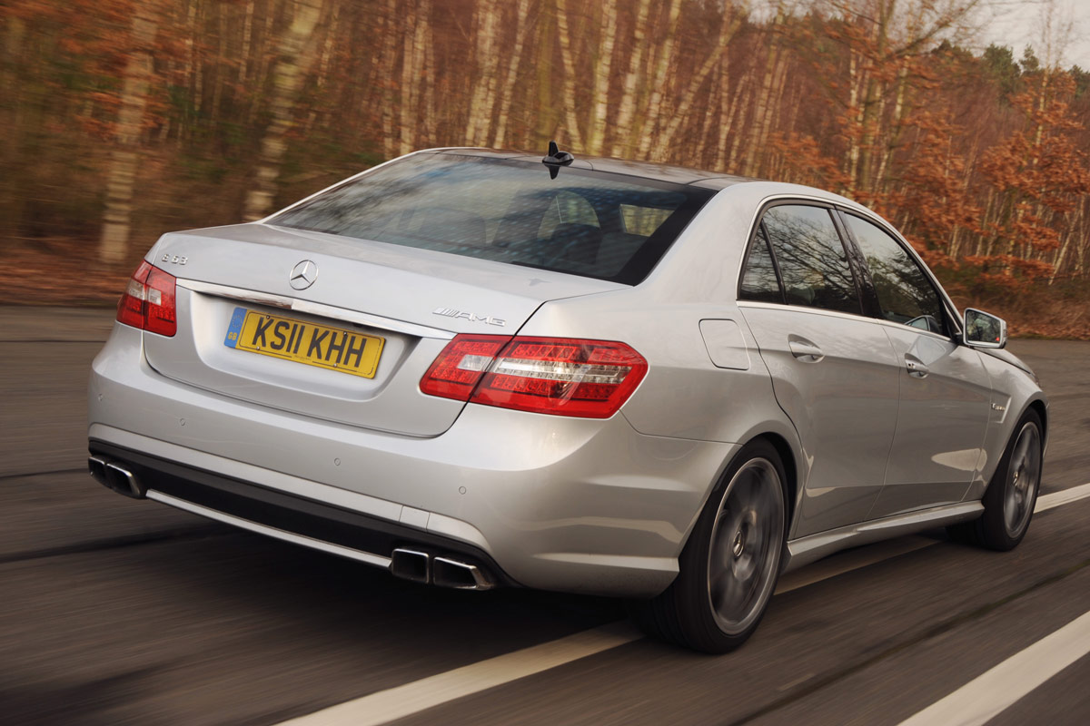 Mercedes E63 AMG rear tracking