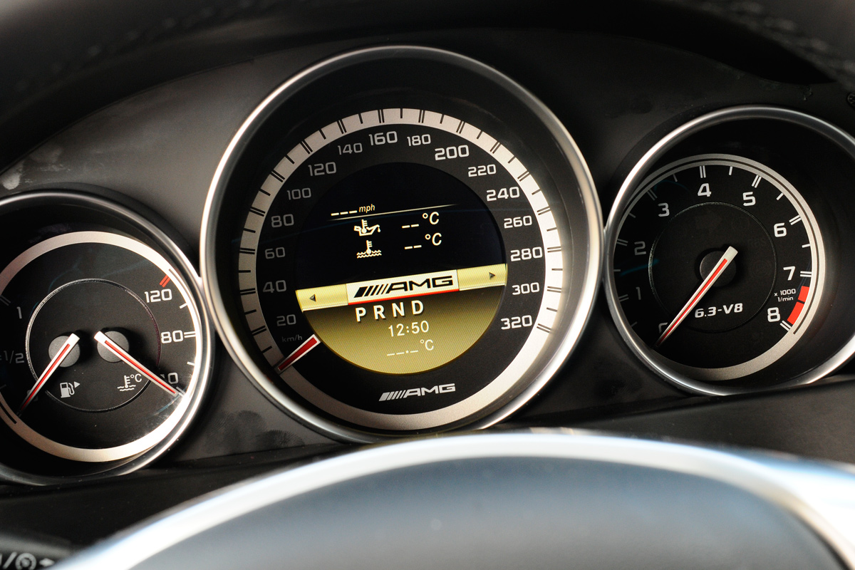 Mercedes C63 AMG dials