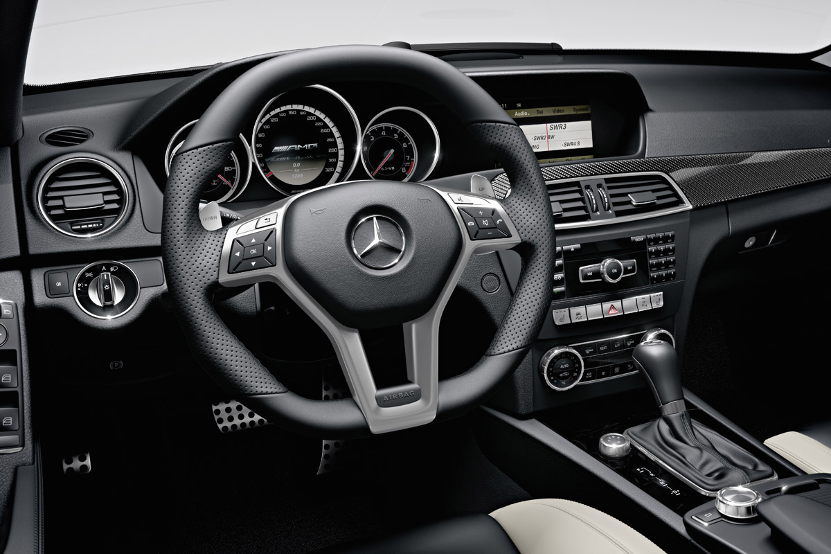 Mercedes C63 AMG Estate interior