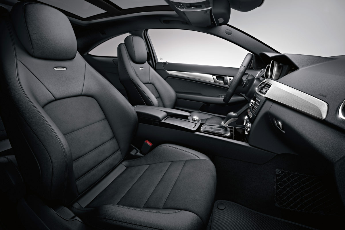 Mercedes C63 AMG Coupe interior