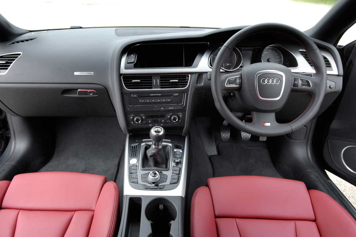 Audi S5 interior