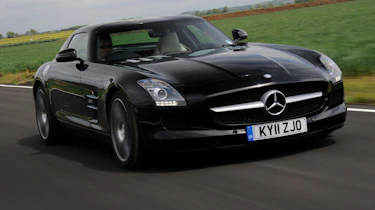 Mercedes SLS AMG front tracking