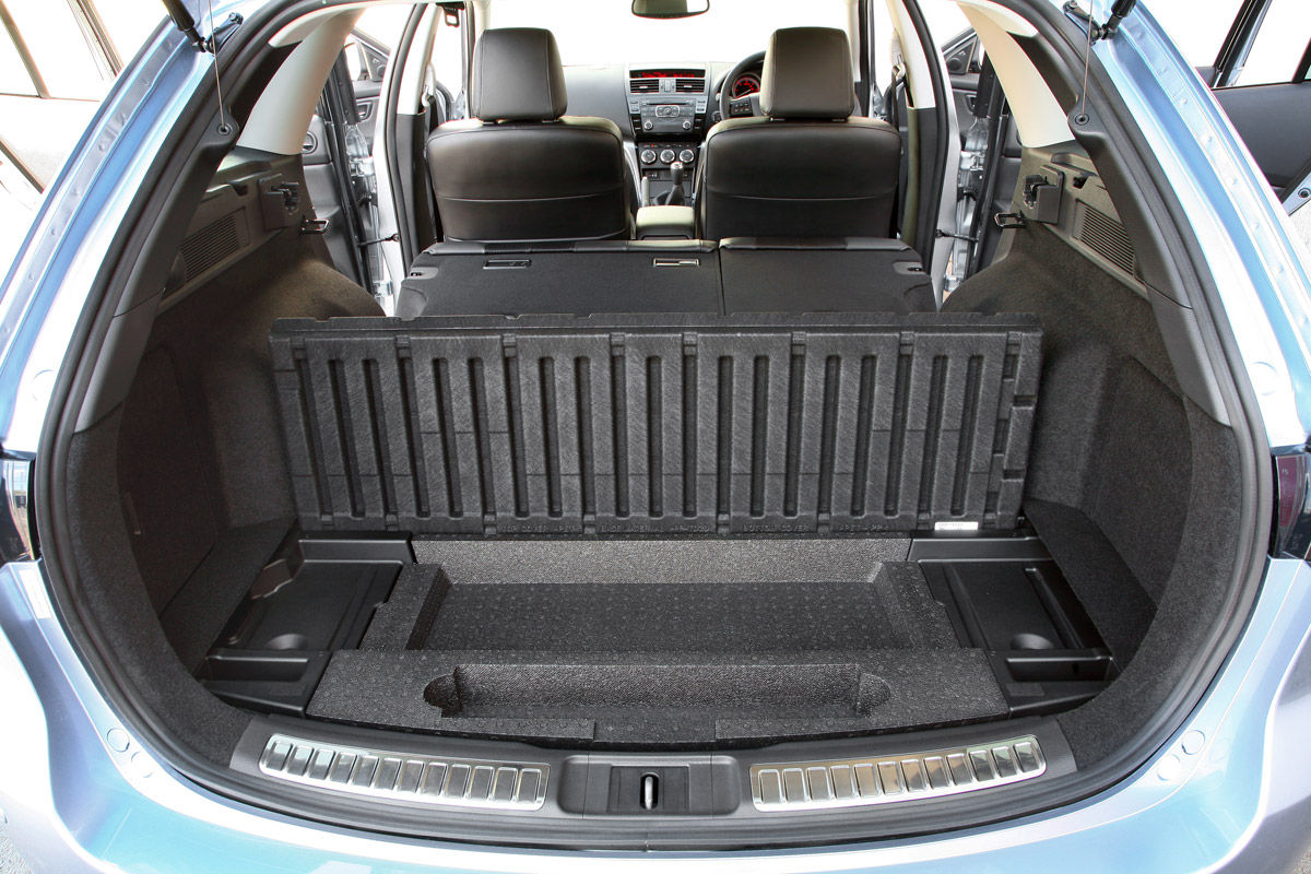 Mazda 6 Estate boot