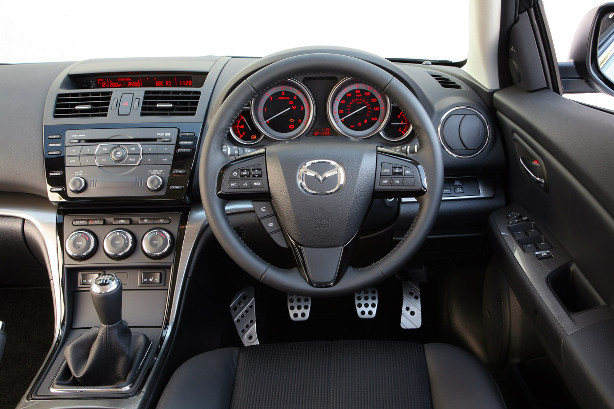 Mazda 6 Estate interior