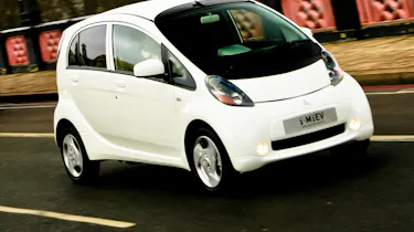 Mitsubishi i-MiEV front